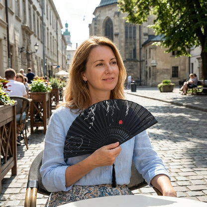 Bamboo Hand Fan | Comfort & Elegance for Hot Summer Days – Summer Sale 🌸