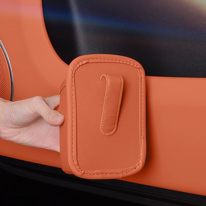 🥳2026 HOT SALE🥳💞50K+ SOLD!🚗 Leather Car Door Cup Holder – Wide‑mouth opening, easy reach for drinks & phone. Clip‑on secure fit. PU leather, tough & stylish. 🛡️✨